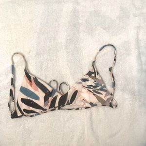O’Neill bikini top